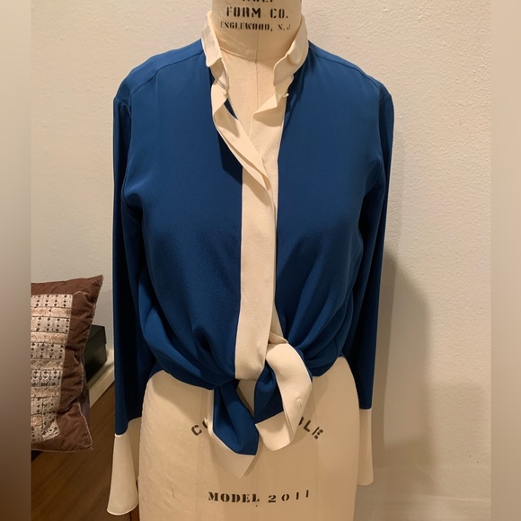 Chloe Silk Blouse Ocean Blue Size:34 Excellent Condition - Picture 4 of 9